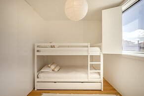 Ericeira Modern Bright With Pool by Homing