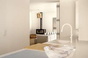 Ericeira Modern Bright With Pool by Homing