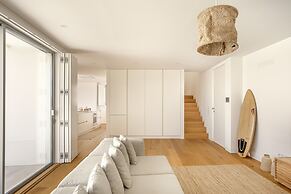 Ericeira Modern Bright With Pool by Homing