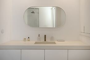 Ericeira Modern Bright With Pool by Homing