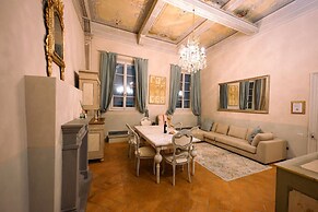 Avignonesi - Tuscan Palace