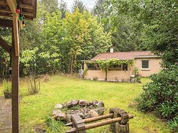 Nature Cottage With Terrace by Gudena