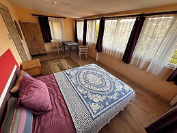 Efes Linden House