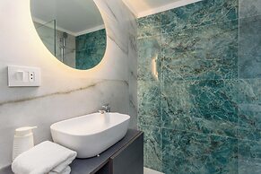 Polka 2BR Apartment in Batroun