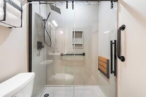 Top Notch Condo for 6