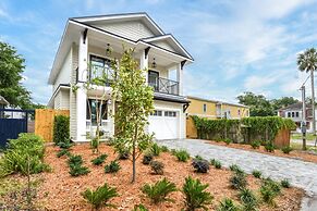 Lincolnville House