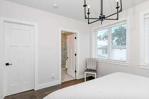 Lincolnville House