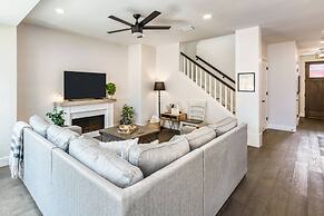 Lincolnville House