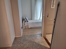 Apartment - Sleeps 3 & Great Location