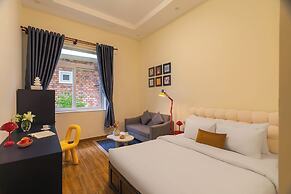 Moon Garden Hotel