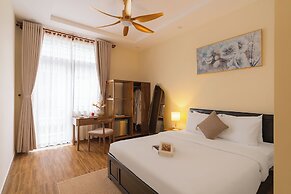 Moon Garden Hotel
