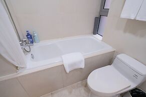 Tyms 3BR 2BA Apartment in Xujiahui