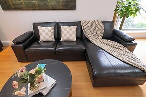 Tyms 3BR 2BA Apartment in Xujiahui