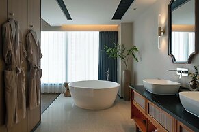 Tianya Wuxi river Hotel