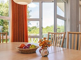 4 Star Holiday Home in Friedrichkoog