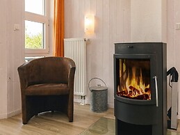 4 Star Holiday Home in Friedrichkoog