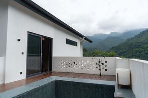Emei Mountain Yi Qing Yin Resort Hotel