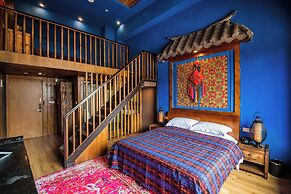 26Life Nationality Inn