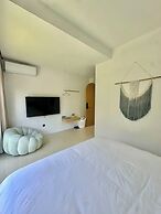 Nirvana Seaview Homestay