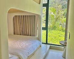 Nirvana Seaview Homestay