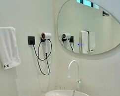 Nirvana Seaview Homestay