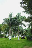 Golden Farms Resorts