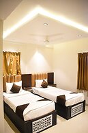 Hotel lotus exicutive