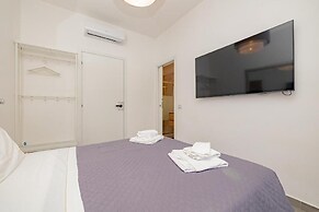 Guest House 80