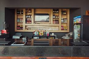 Grayville Hotels and Bistro