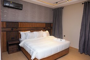 Grayville Hotels and Bistro
