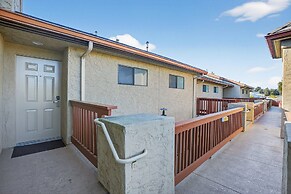 Luxury Ocean View Condo - Heated Pool And Spa Condo