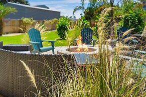 Fire Pit Tropical Oasis Steps to Beach Outdoor Seating