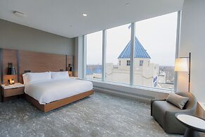 Highpoint Hotel