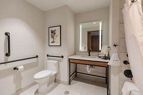 Highpoint Hotel