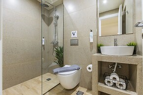 Raise Thiseio Stylish Living