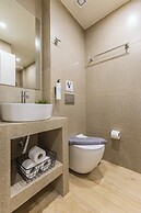 Raise Thiseio Stylish Living