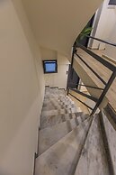 Raise Thiseio Stylish Living
