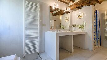 Ca Lucciola 12 by Marche Holiday Villas