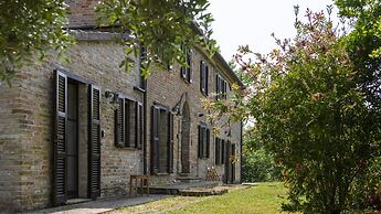 Ca Lucciola 12 by Marche Holiday Villas