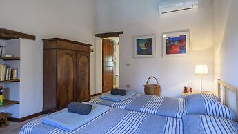 Ca Lucciola 12 by Marche Holiday Villas