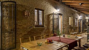 Ca Lucciola 12 by Marche Holiday Villas