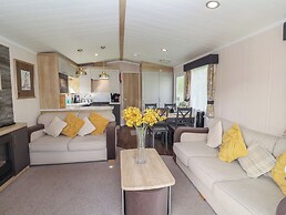 Stag Lodge, Caravan 70