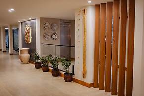 Amazon Seasons Hotel
