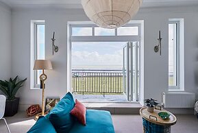 Host Stay Fishers Apartment