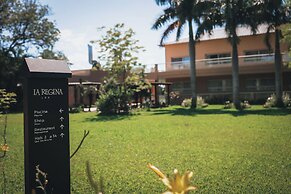La Regina Lodge
