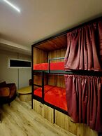 Velvet Hostel Business