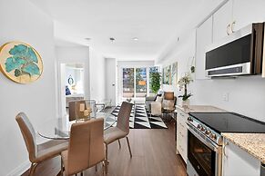 RivetStays - The Westmount Suites