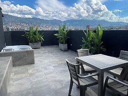 Hotel Ryo 74B Suites