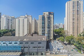 Studio com Varanda e Academia pr Ximo ao Metr