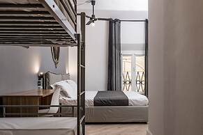 Saragozza Apartments